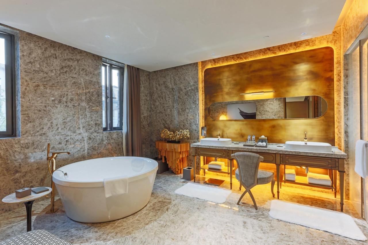 Luxehills Maison Albar Hotel Chengdu Eksteriør bilde
